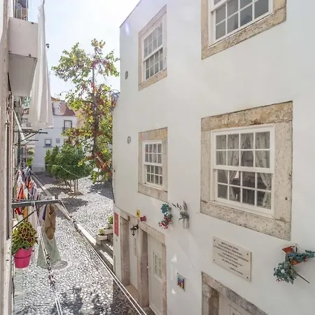 Daire Baixa And Alfama At Your Doorstep, Terrace Aircon *
