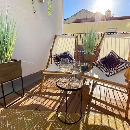 Baixa And Alfama At Your Doorstep, Terrace Aircon Daire