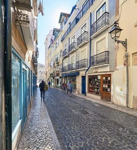 Baixa And Alfama At Your Doorstep, Terrace Aircon